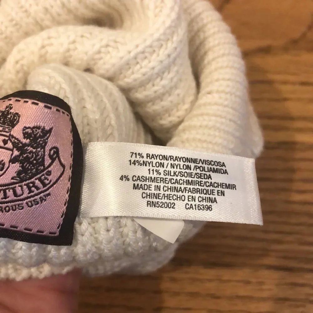 Nwt Juicy Couture off white baby beanie